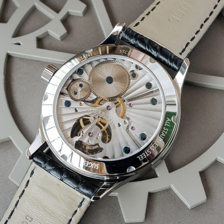 Tourbillon Master SU8230STRA - Image 18