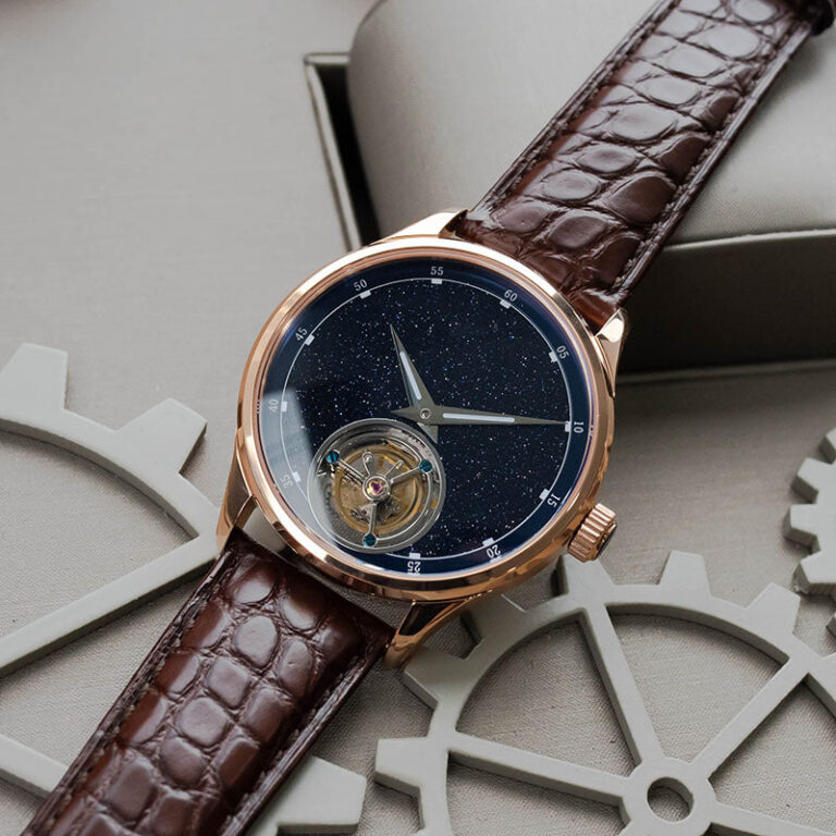 Tourbillon Master SU8230STRC - Image 3